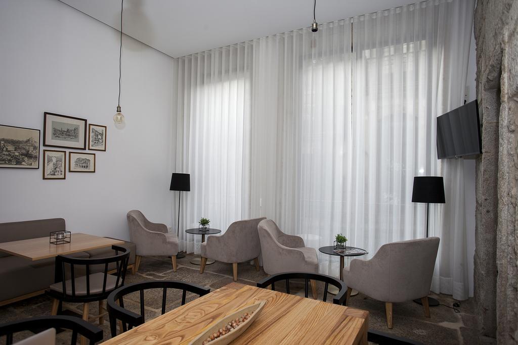 Belomont52 Guest House Порто Екстериор снимка